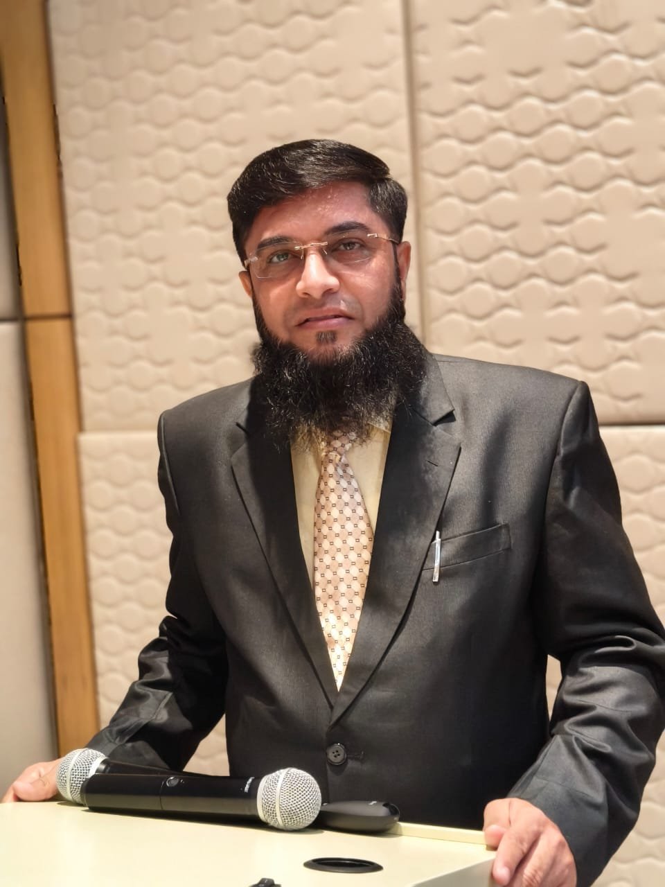 Photograph of Dr. Abdulbasid Banga, Assistant Professor at Saudi Electronic University